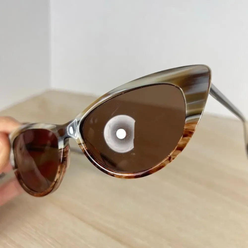 Corinne McCormack Annette 10201610 Sunglasses Striped Brown White 55-15-140